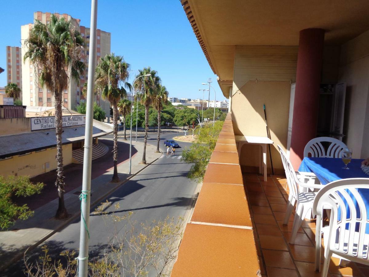 איסלה כריסטינה Apartamento Calle Fundadores מראה חיצוני תמונה